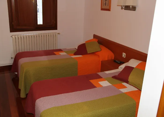 Hostal Central Hotell